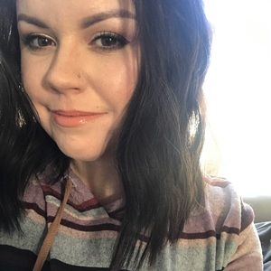 Meet your Posher, Katlin